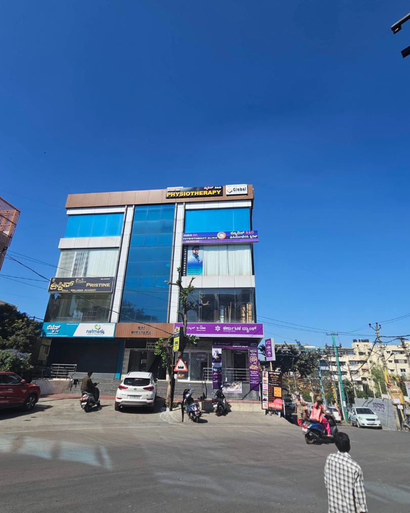 Best Physiotherapy Clinic on Vasanthapura Road, Opposite Fitness Factory — Curis 360